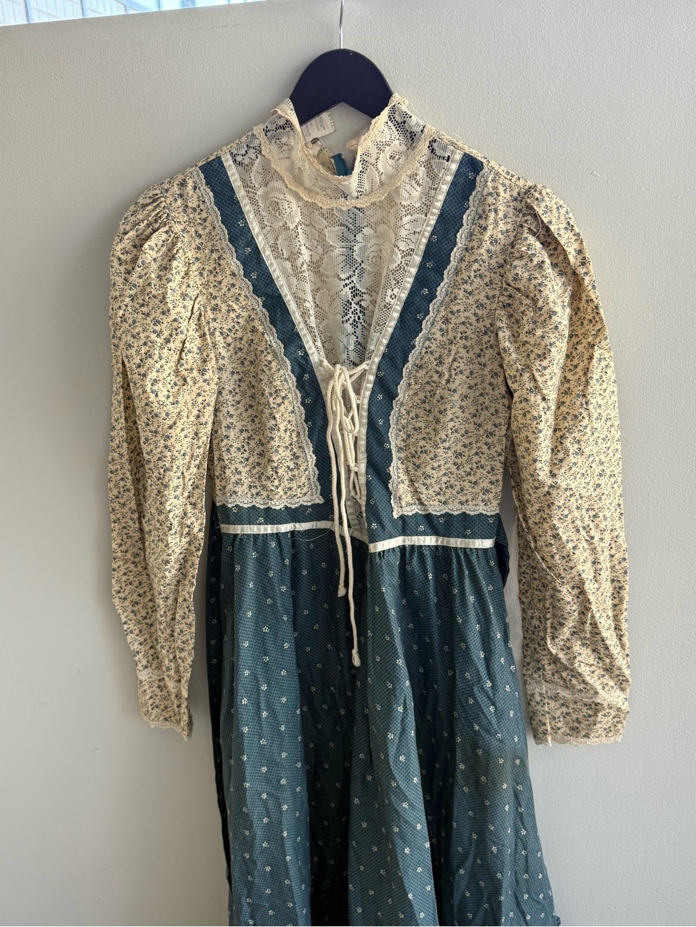 Vintage 1970s Gunne Sax by Jessica Prairie Maxi Dress